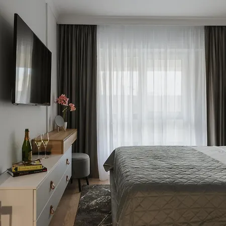 Signature Tn Executive 3