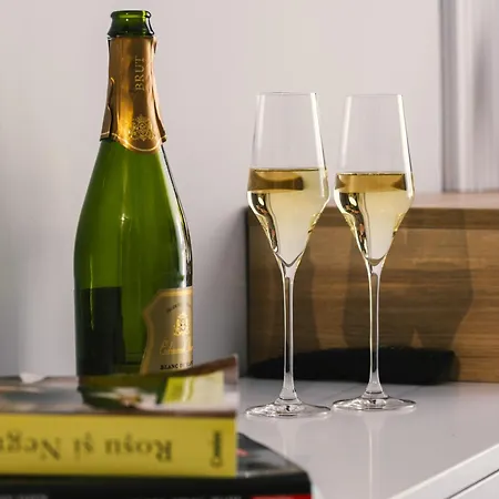 Апартаменты Signature Tn Executive 3 *