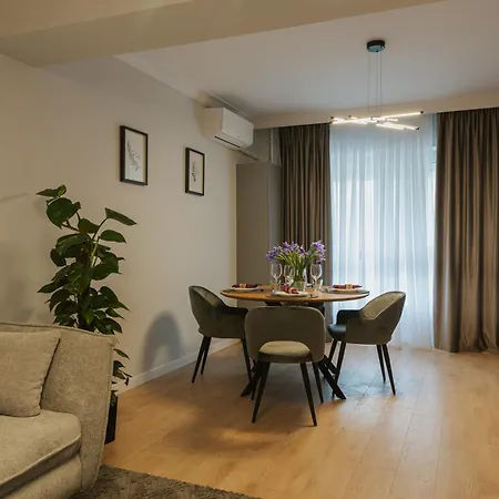 Signature Tn Executive 3 Апартаменты